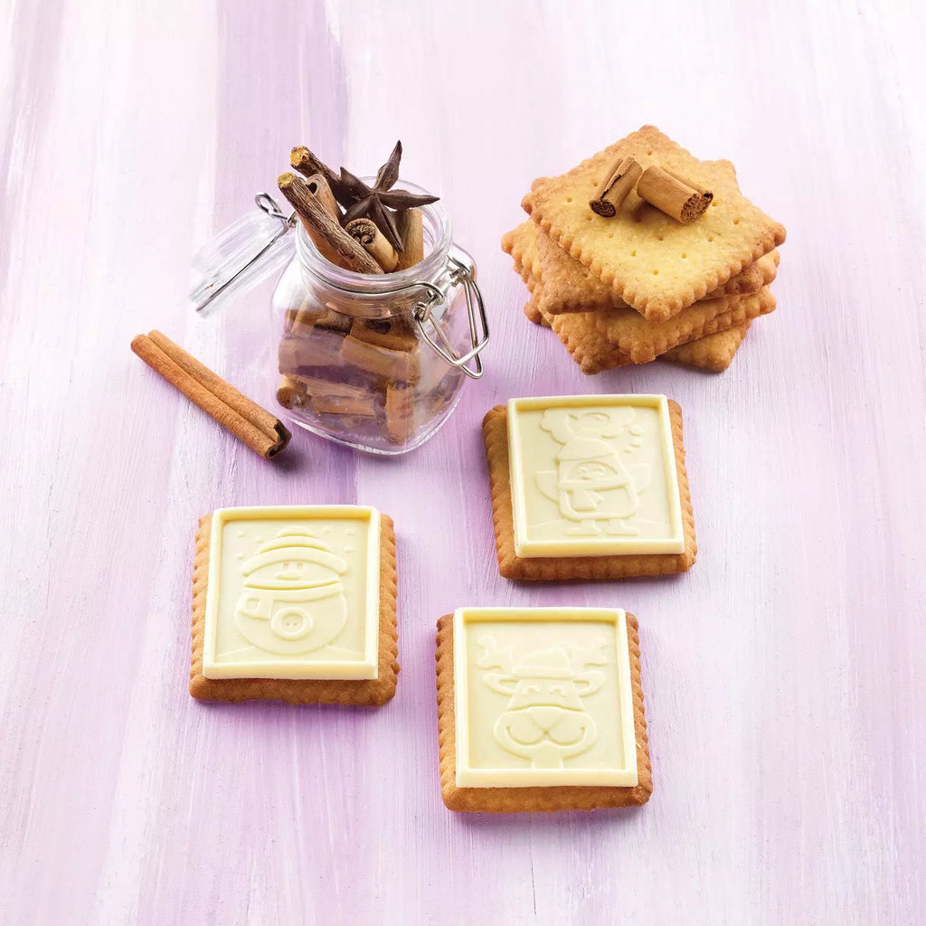 Silikónová forma a vykrajovátko na keksíky s čokoládou - hranatá