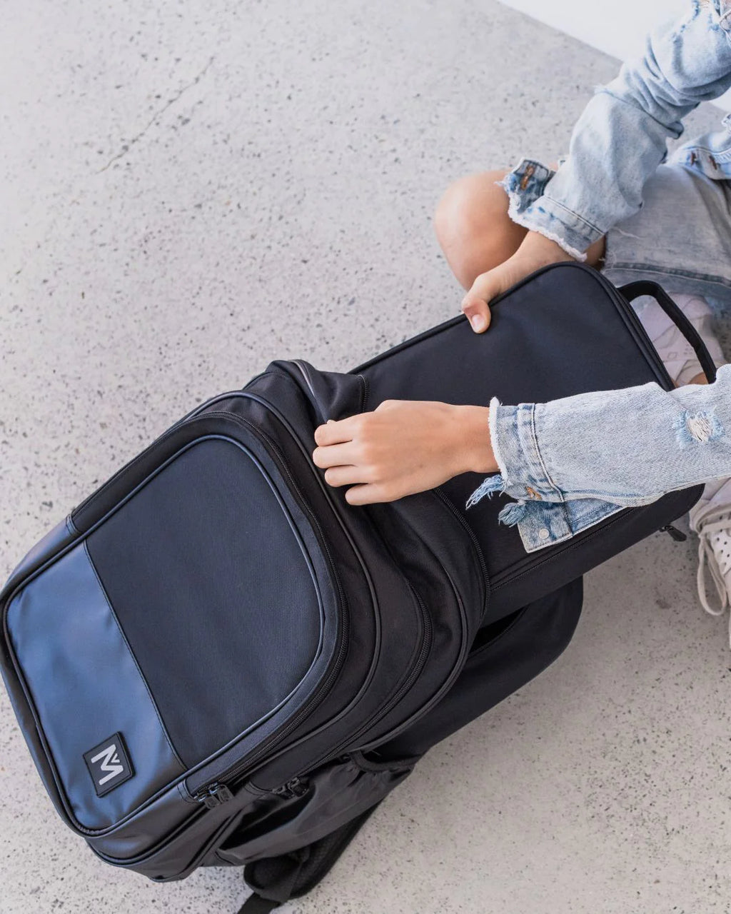 Montii termoizolačná taška Polnoc - veľkosť L