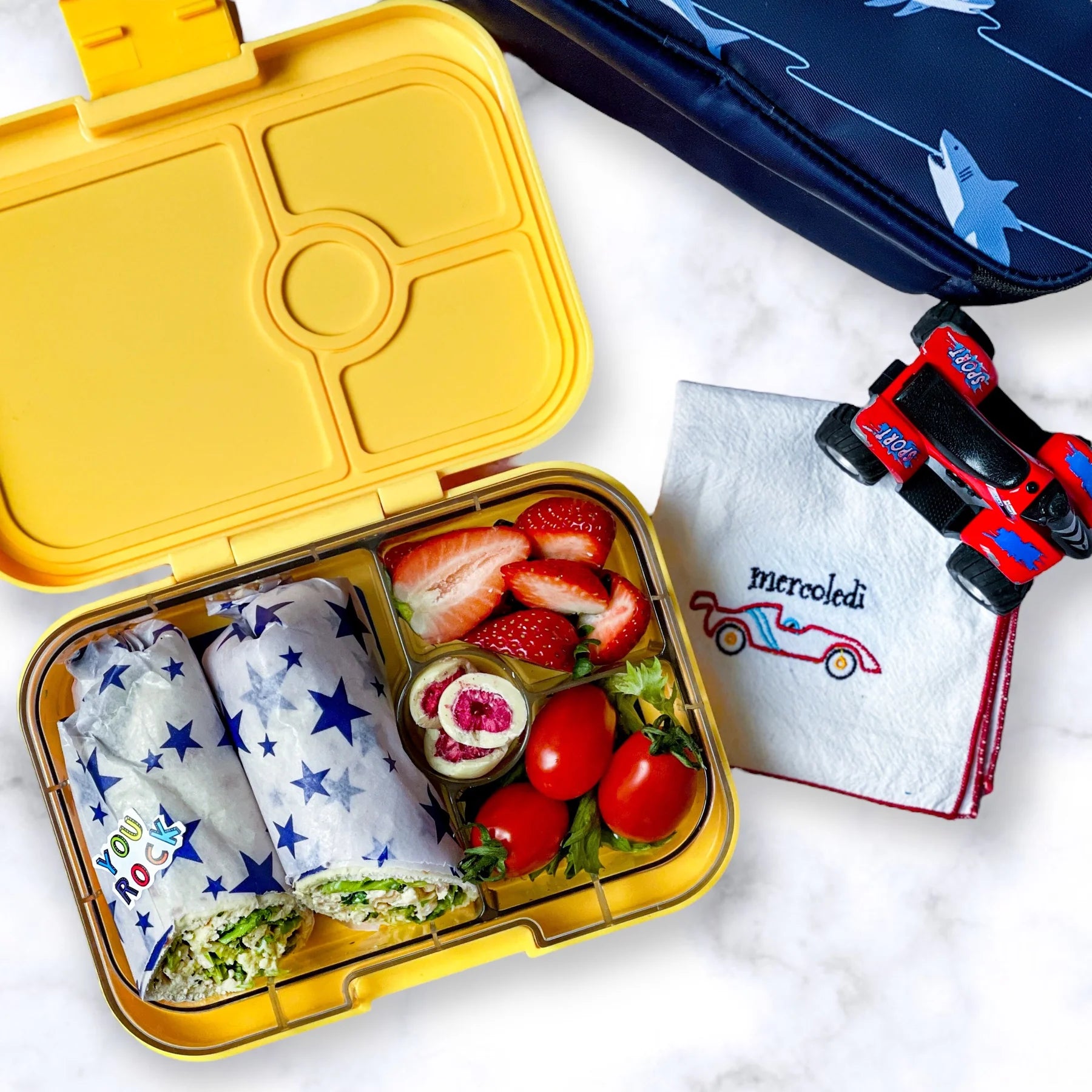 Yumbox Panino 4 oddelenia Yoyo žltá (Polárny medveď)