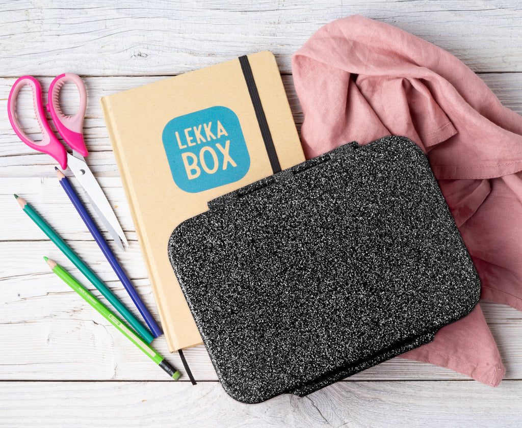 Lekkabox Glamour  so 4 oddeleniami - čierny s trblietkami