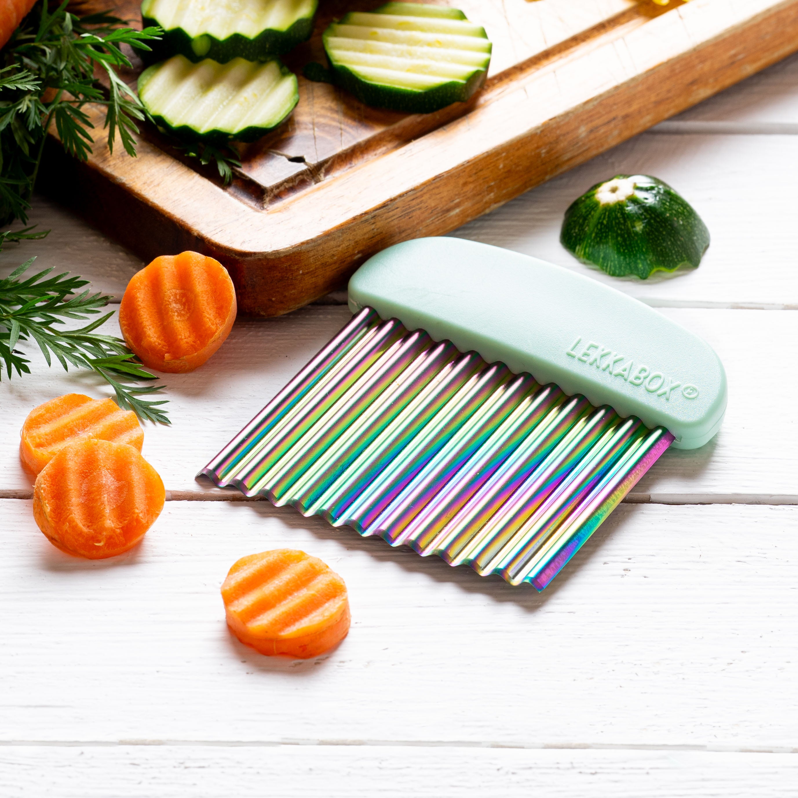 LEKKABOX® vlnkový krájač – dúhový