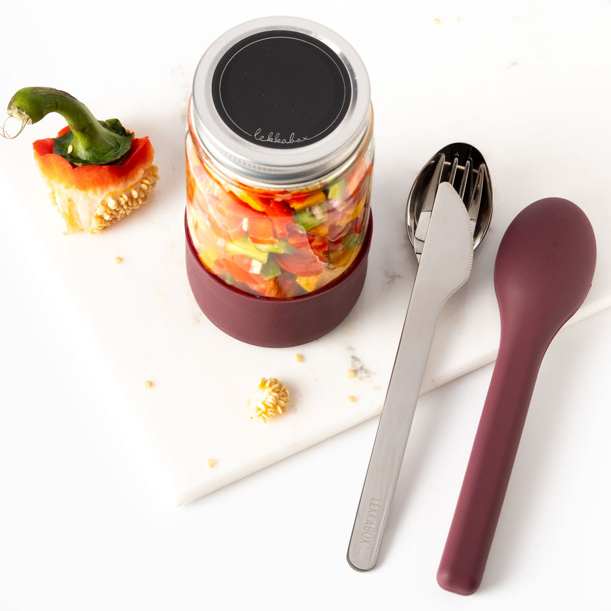 Lekkabox Meal Prep - sklenená nádoba s viečkom so silikónovým chráničom  500ml slivka