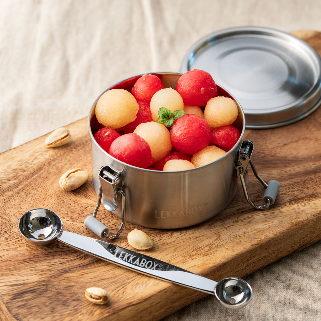 Nerezové tvorítko na guľôčky - strieborné