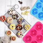 Načítať obrázok do zobrazovača galérie, Silikónová forma na donuty - modrá
