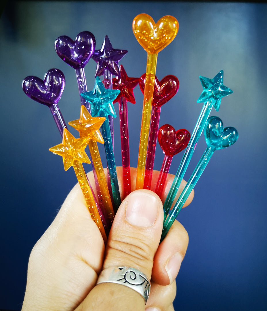 Napichovátka dlhé trblietavé srdiečka a hviezdičky